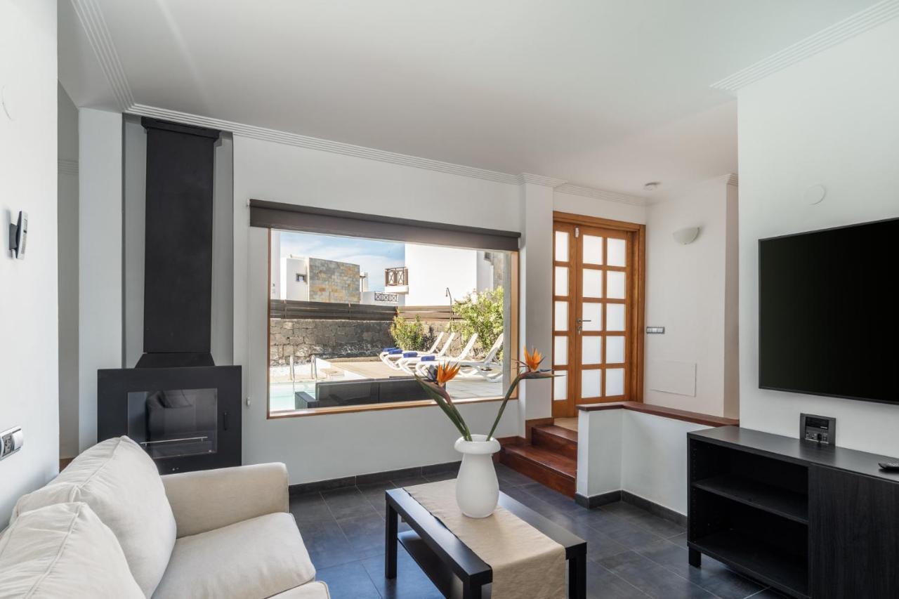 פלאיה בלנקה Villas Camelot By Escape Home מראה חיצוני תמונה