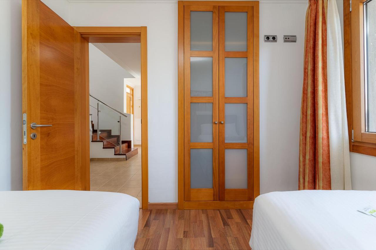 פלאיה בלנקה Villas Camelot By Escape Home מראה חיצוני תמונה